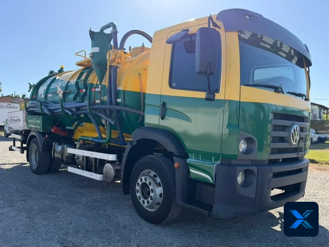 VW 17-230 2020 com Equipamento Combinado 13m³ Bertolini